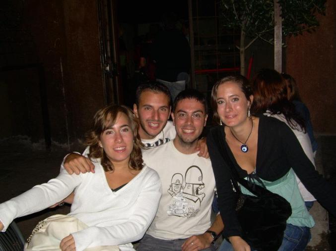 310956_10150420901332718_1851709048_n